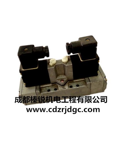 CKD先導式電磁閥,五通單體閥,CKD電磁閥,4F519-00-AC220V、4F539